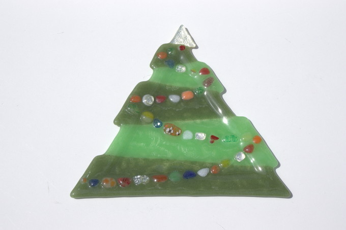 大人可愛いクリスマスツリーの三角皿 M M さんの作品 パウダーフュージングスタジオ